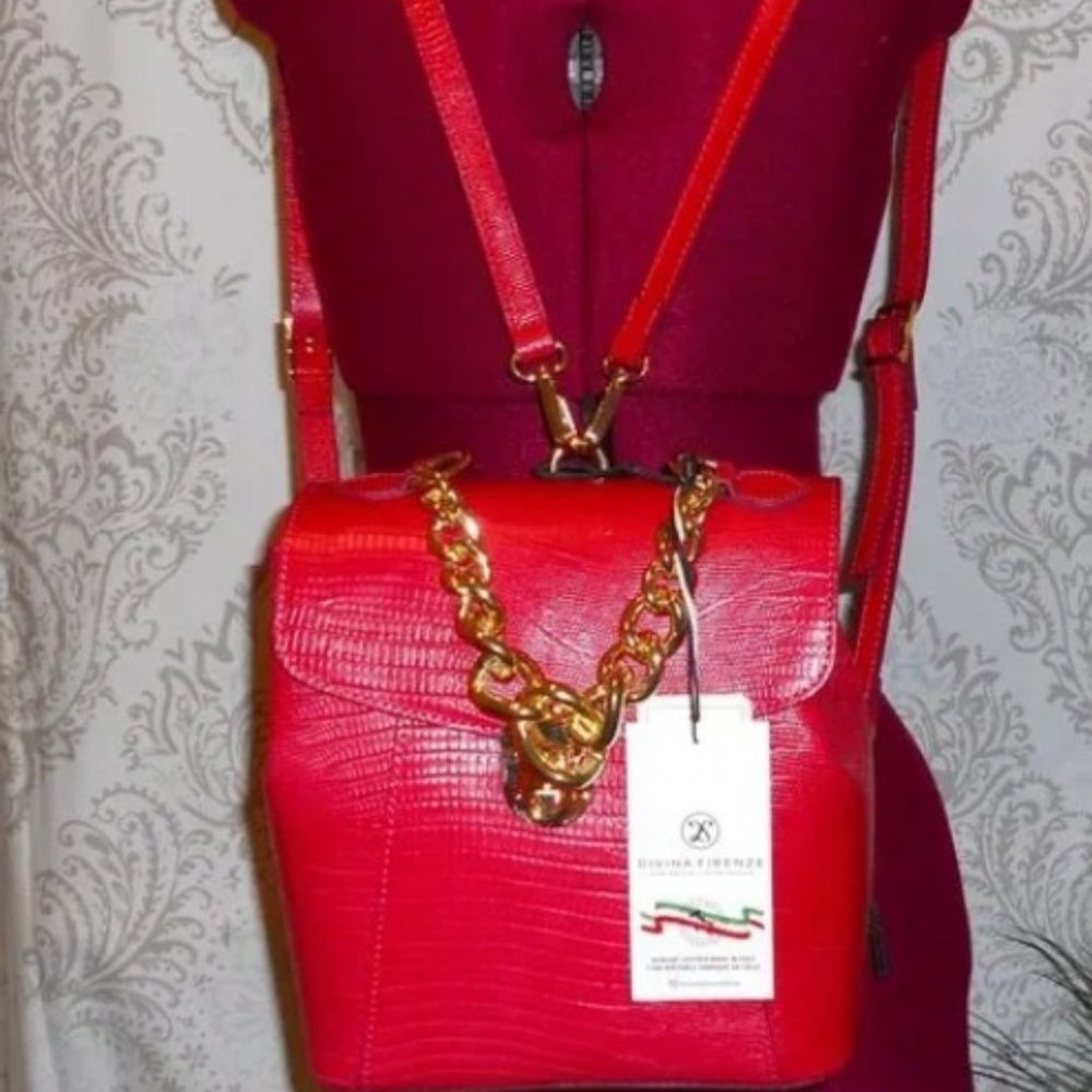 NWT Divina Firenze Ruby Red Leather Convertible Shoulderbag Mother's Day
